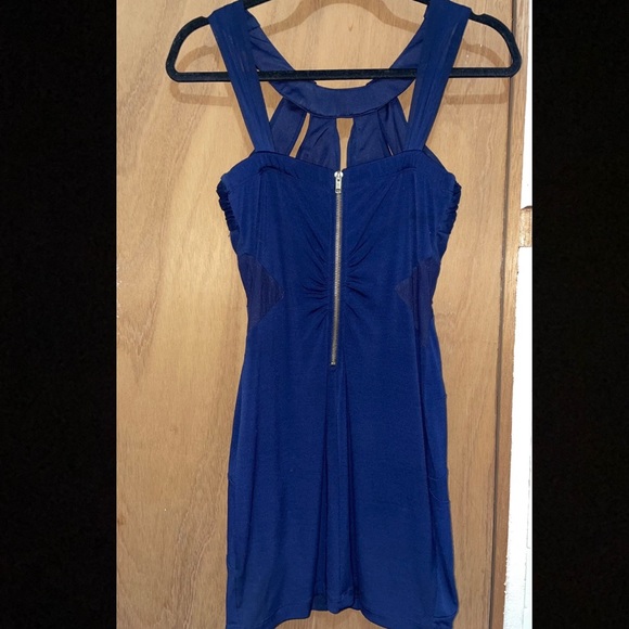 Le chateau dress. Size medium. Navy blue - Picture 2 of 2